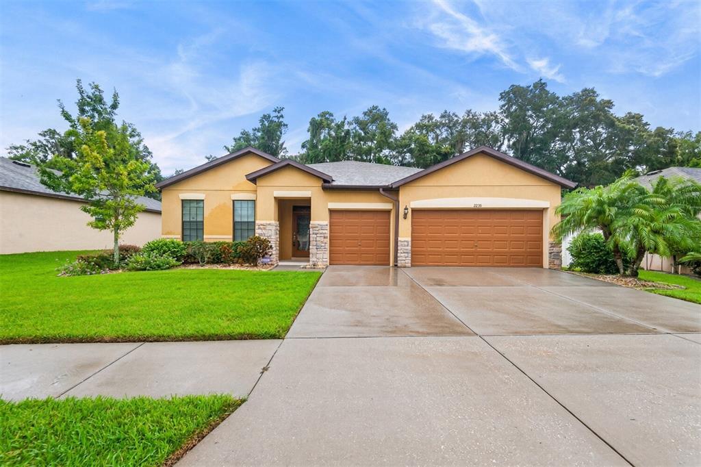2236 LANDSIDE DRIVE
