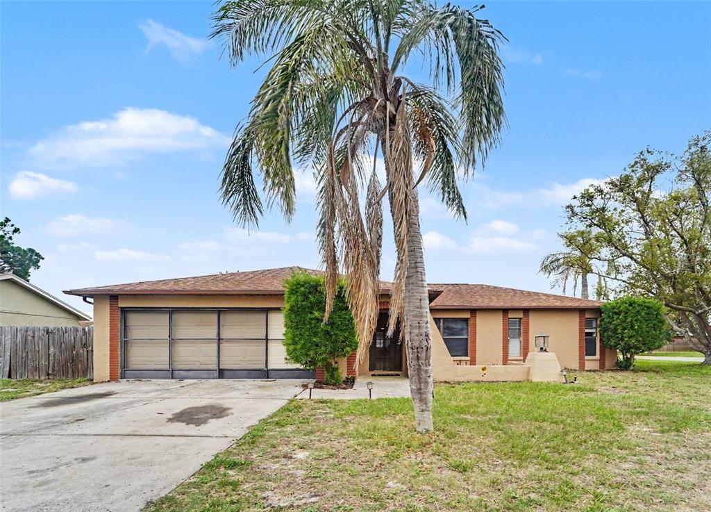 1215 PERSIMMON DRIVE