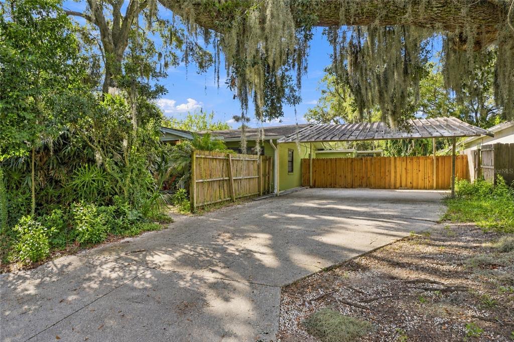8830 COCOA AVENUE, JACKSONVILLE, FL — photo 2 of 21