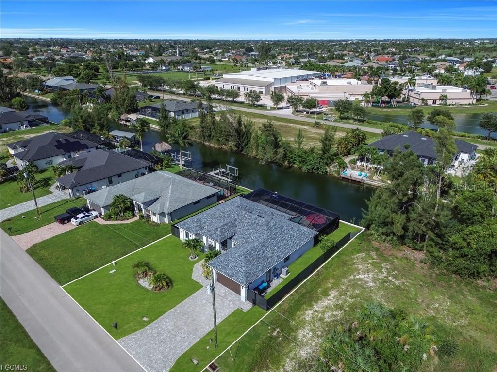 2127 SW 17TH PL, CAPE CORAL, FL — photo 3 of 30