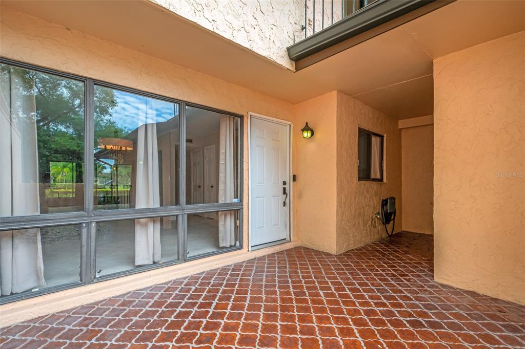412 HOWARD AVENUE UNIT B, LAKELAND, FL — photo 4 of 30