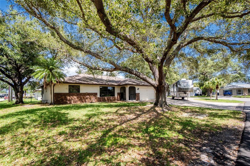 4227 BLOSSOM ROAD