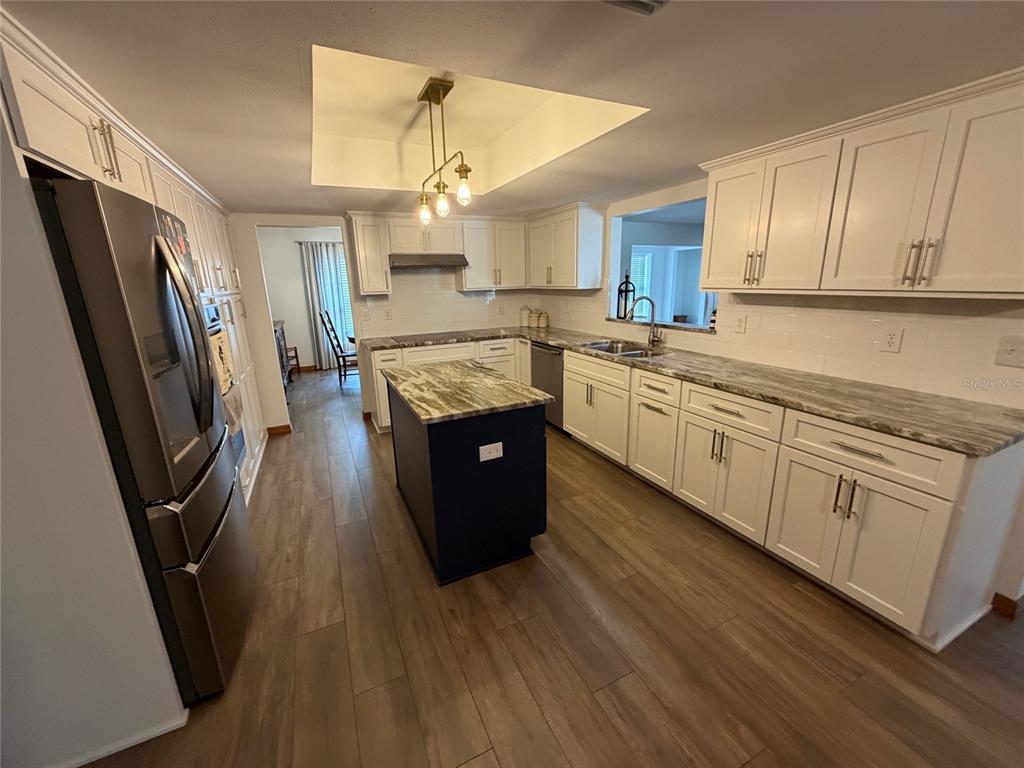 4614 DUXBERRY LANE, VALRICO, FL — photo 5 of 30