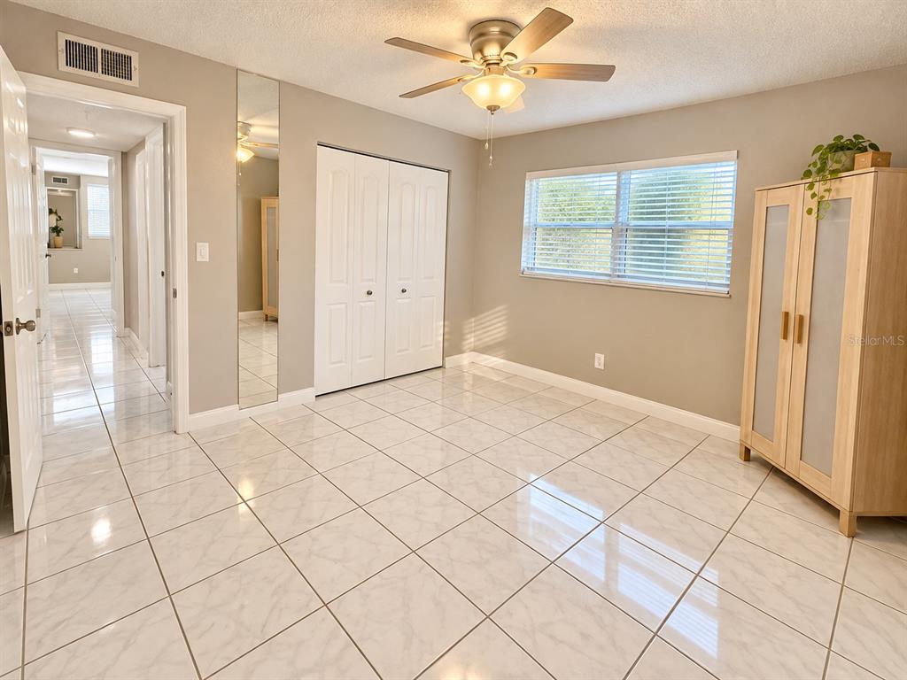 4500 E BAY DRIVE UNIT 149, CLEARWATER, FL — photo 5 of 15