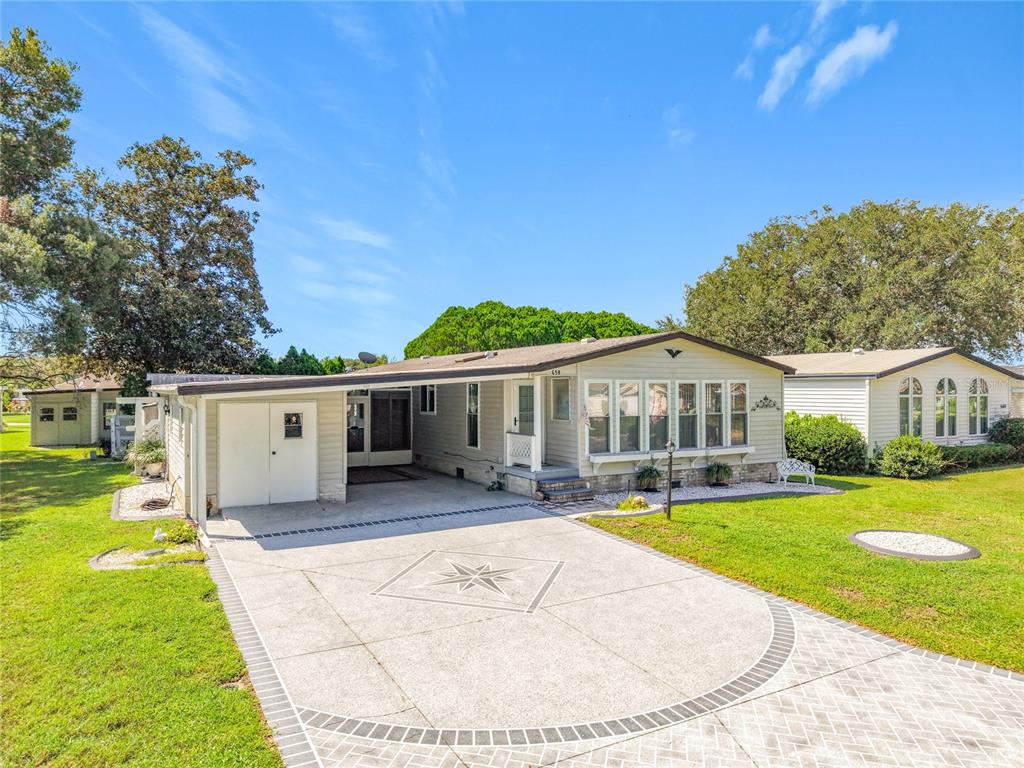 658 RAINBOW BOULEVARD, LADY LAKE, FL — photo 3 of 30