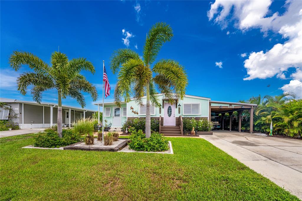 1530 SANDERLING DRIVE