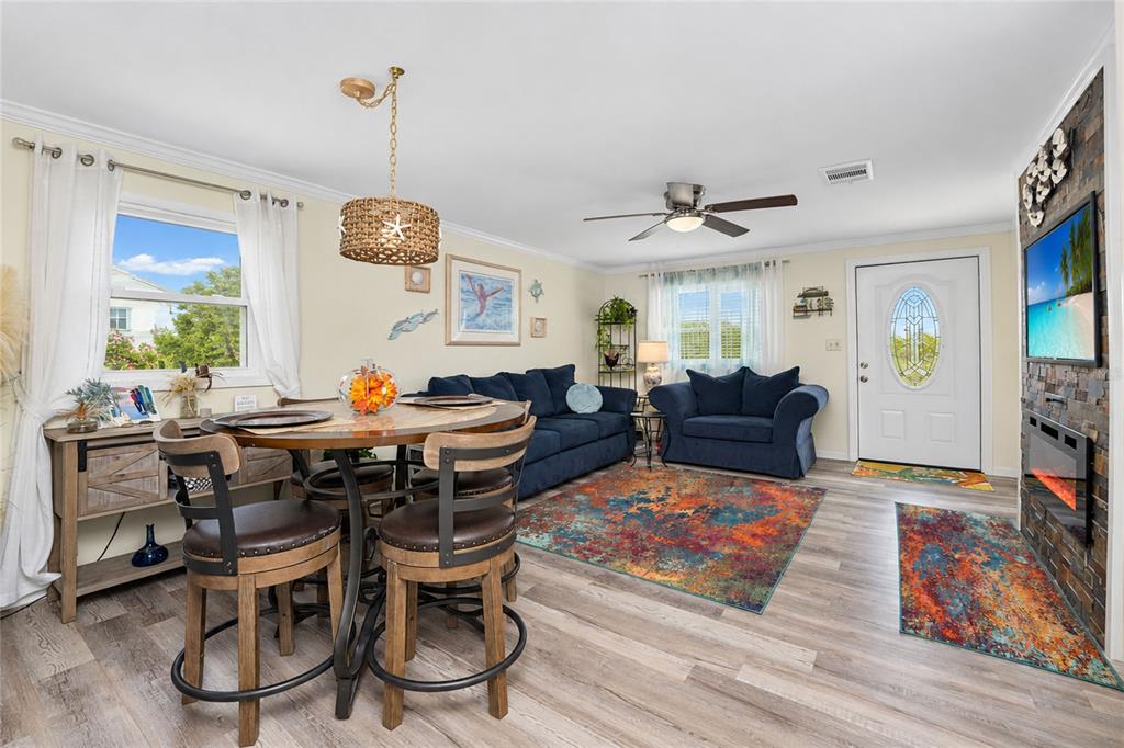 1530 SANDERLING DRIVE, ENGLEWOOD, FL — photo 5 of 30