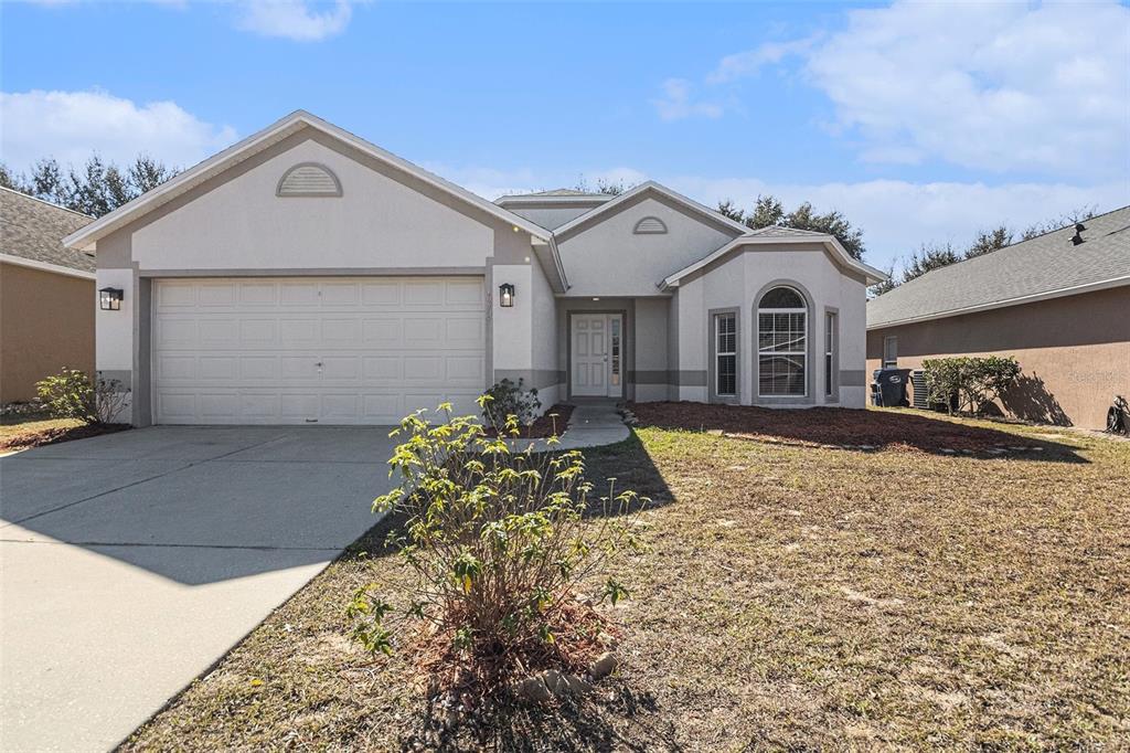 1072 BLUEGRASS DRIVE