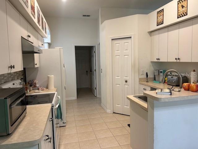 11152 CLEAR OAK CIRCLE, NEW PORT RICHEY, FL — photo 3 of 18