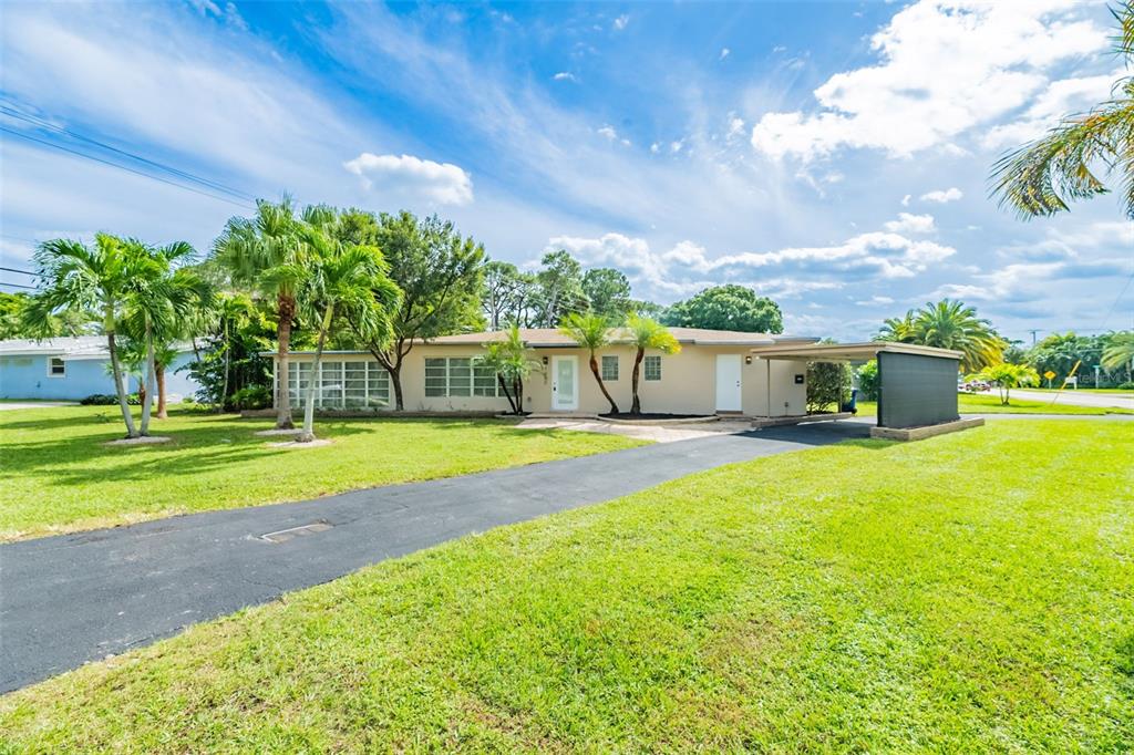 1600 NE 27TH DRIVE