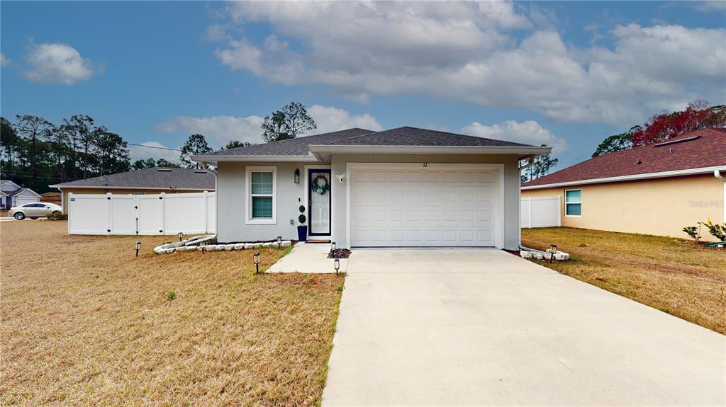 32 RAMBLING LANE