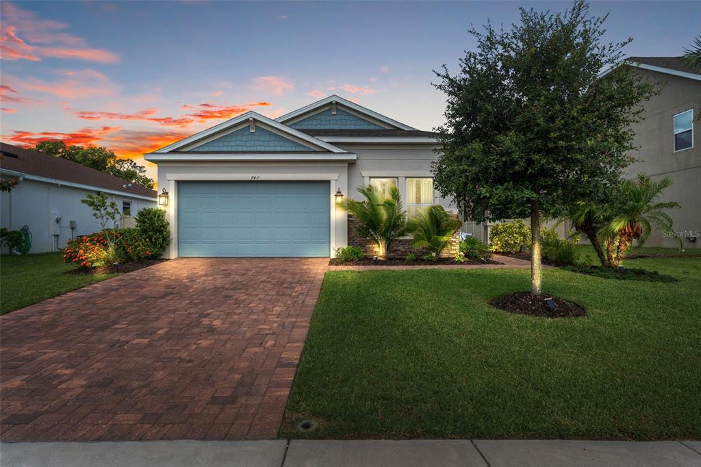 747 W BAYSHORE DRIVE