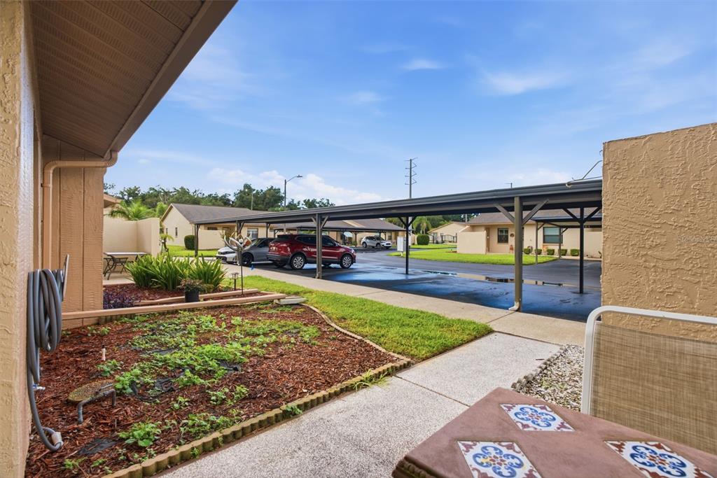 38243 IRONWOOD PLACE, ZEPHYRHILLS, FL — photo 4 of 23