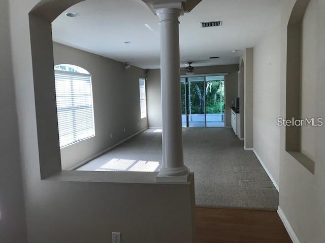 6029 SANDHILL RIDGE DRIVE, LITHIA, FL — photo 3 of 17