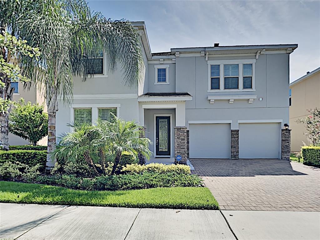 8931 LOOKOUT POINTE DRIVE