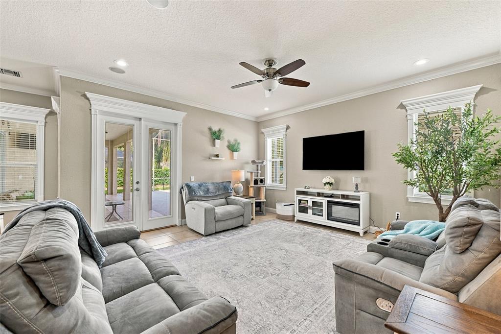 9504 WATERFORD OAKS BOULEVARD, WINTER HAVEN, FL — photo 2 of 66