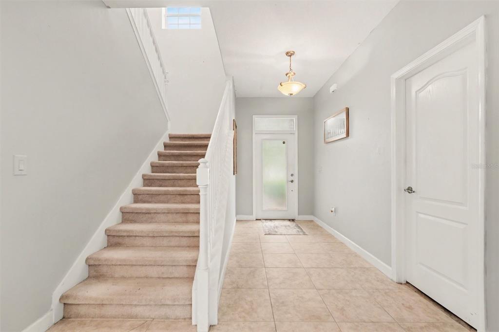 20443 AUTUMN FERN AVENUE, TAMPA, FL — photo 4 of 30