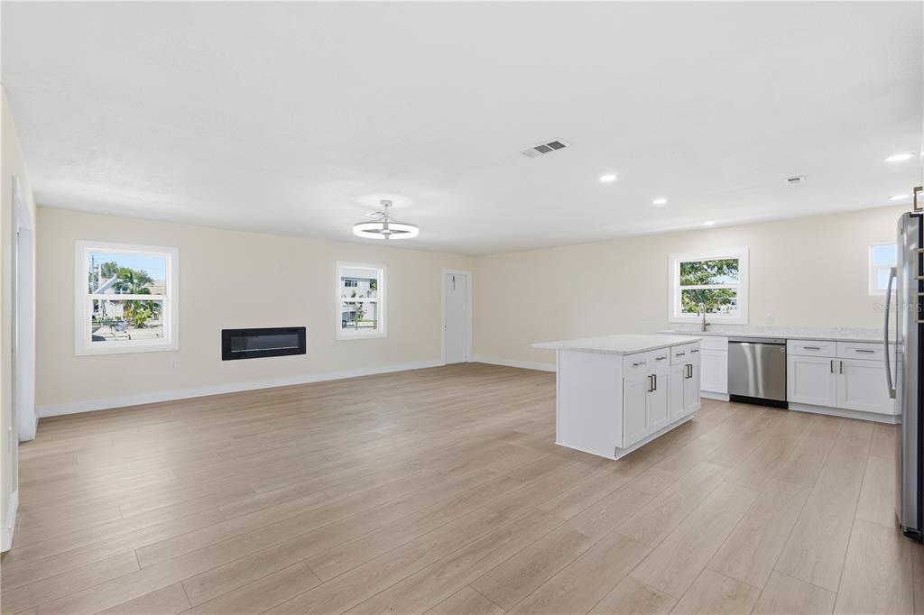 7507 MAKO DRIVE, HUDSON, FL — photo 3 of 39