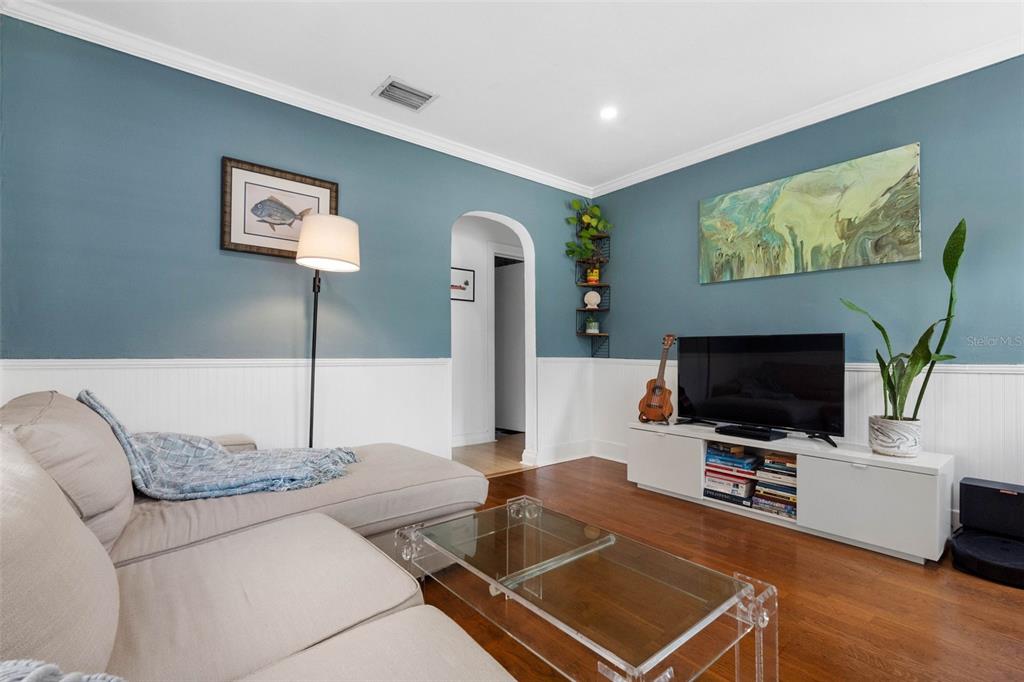 2222 QUINCY STREET S, ST PETERSBURG, FL — photo 4 of 30