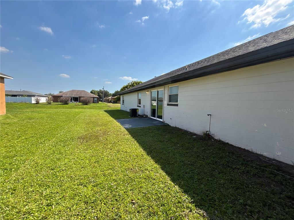 504 BLACKBIRD LANE UNIT B, POINCIANA, FL — photo 4 of 25