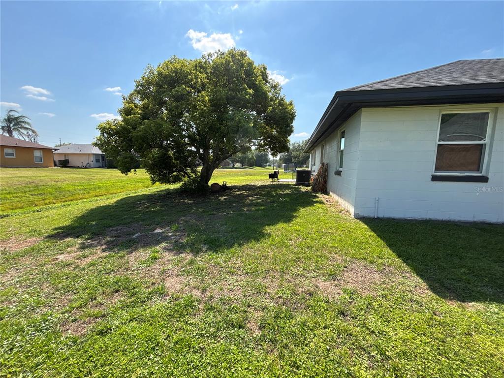 504 BLACKBIRD LANE UNIT B, POINCIANA, FL — photo 5 of 25