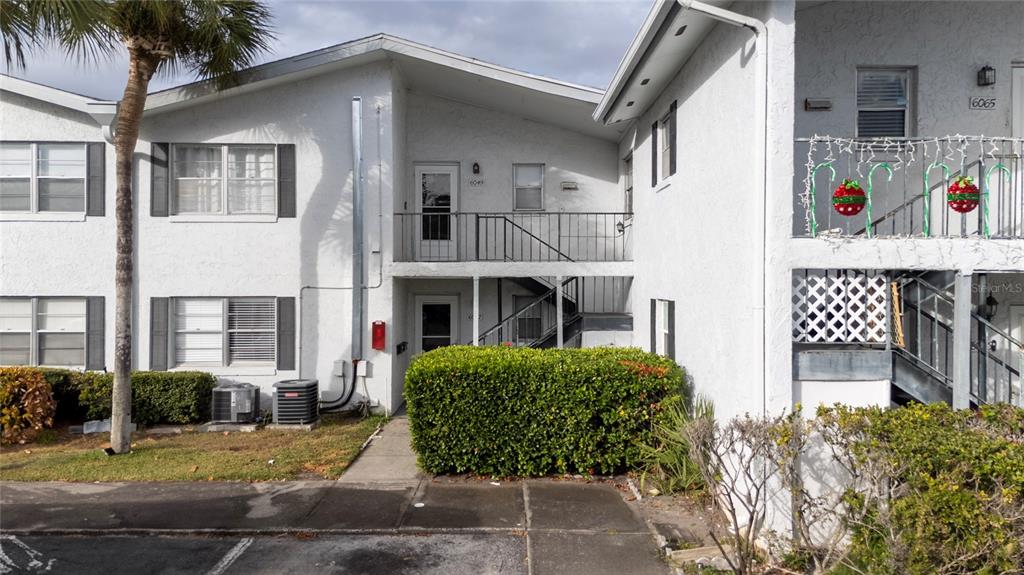 6047 AMBERLY COURT UNIT F36