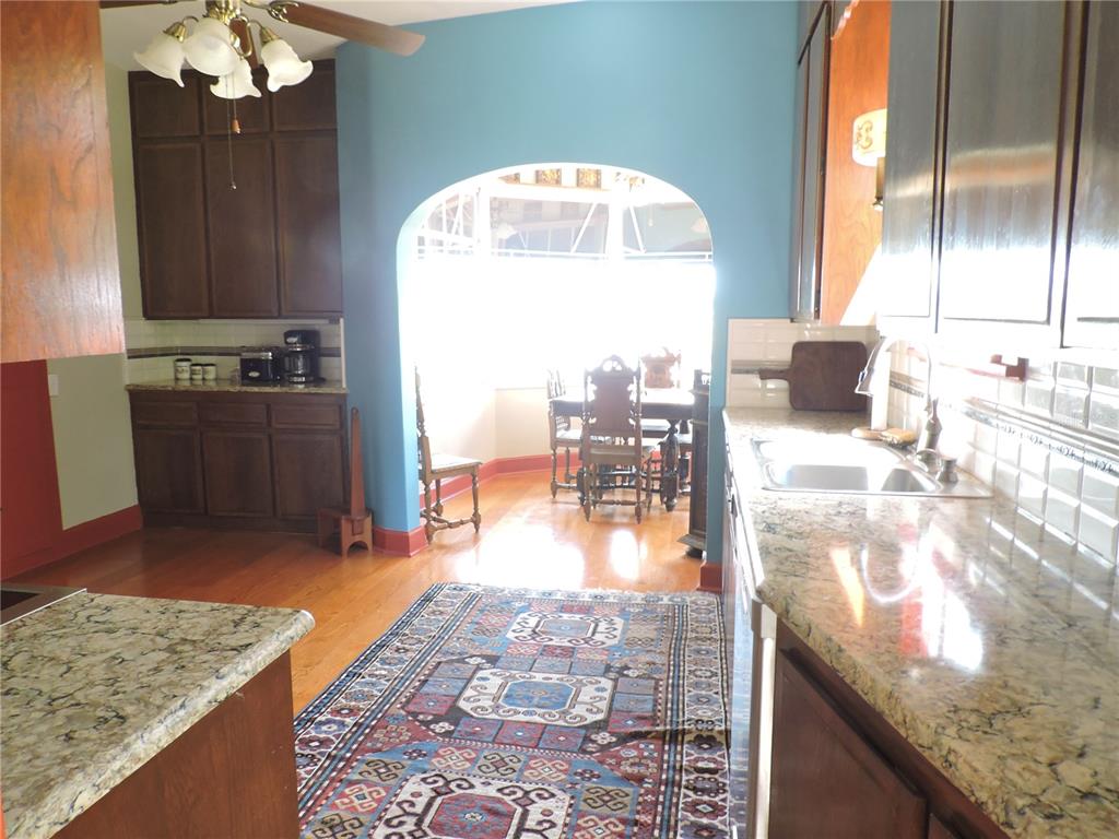 706 S LAKESHORE BOULEVARD, LAKE WALES, FL — photo 5 of 30