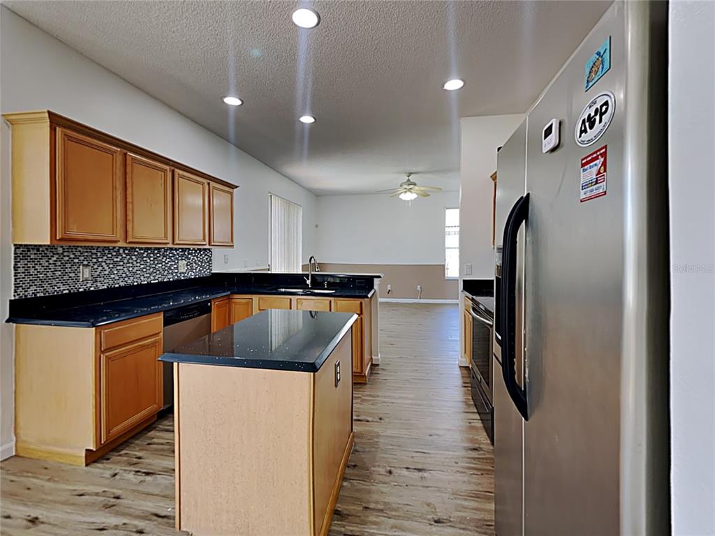 728 HARDWOOD CIRCLE, ORLANDO, FL — photo 5 of 22