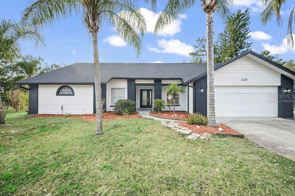 3215 PINE CLUB DRIVE