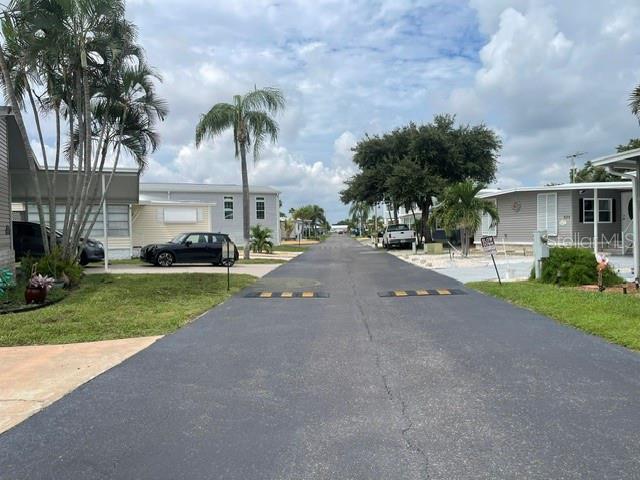 636 MOUNT PINEY AVENUE NE UNIT 702, ST PETERSBURG, FL — photo 4 of 21