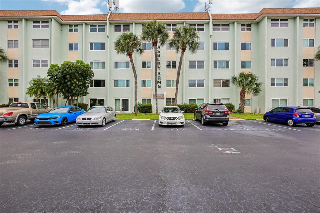 801 83RD AVENUE N UNIT 511, ST PETERSBURG, FL — photo 2 of 30