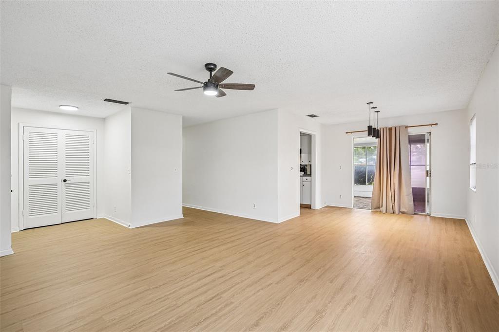 3212 38TH WAY S UNIT A, ST PETERSBURG, FL — photo 4 of 22