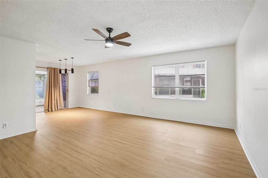 3212 38TH WAY S UNIT A, ST PETERSBURG, FL — photo 5 of 22
