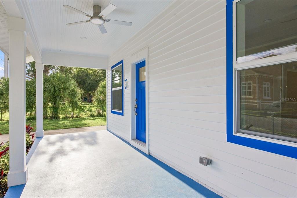112 E MARTIN LUTHER KING JR DRIVE, TARPON SPRINGS, FL — photo 5 of 46