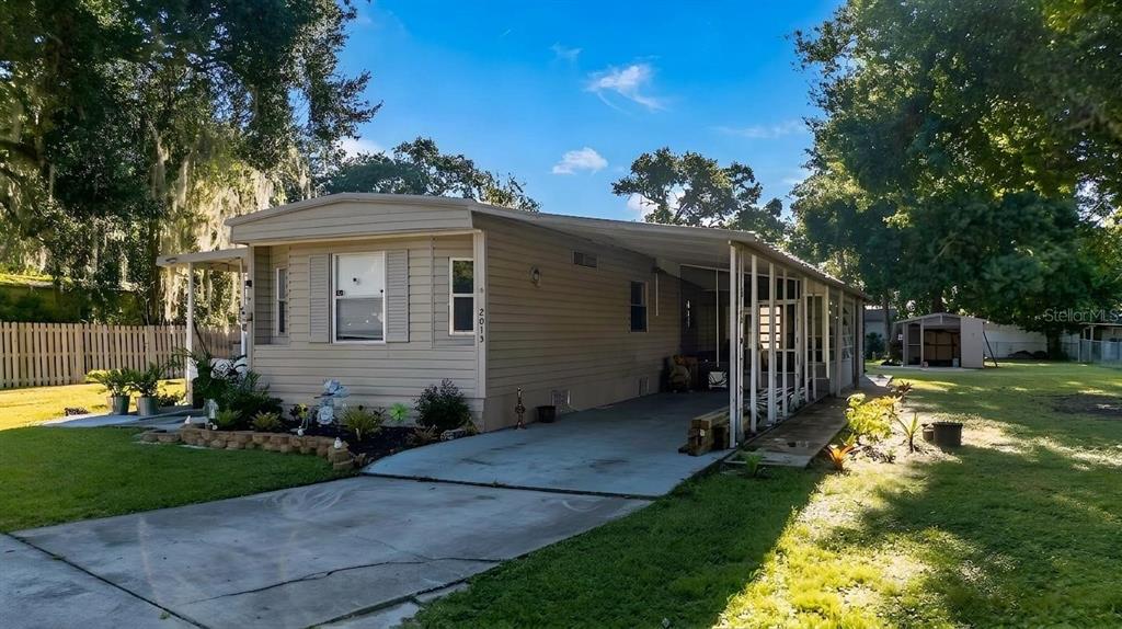 2815 BAY AVENUE, KISSIMMEE, FL — photo 3 of 24