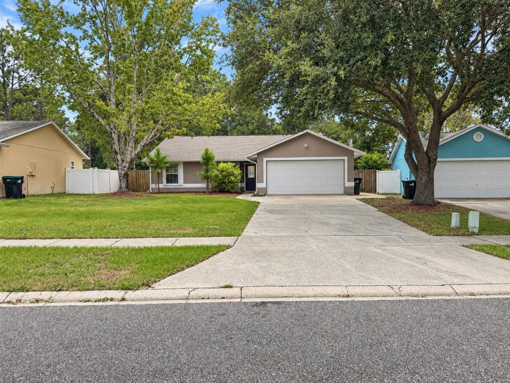 11224 CYPRESS LEAF DRIVE