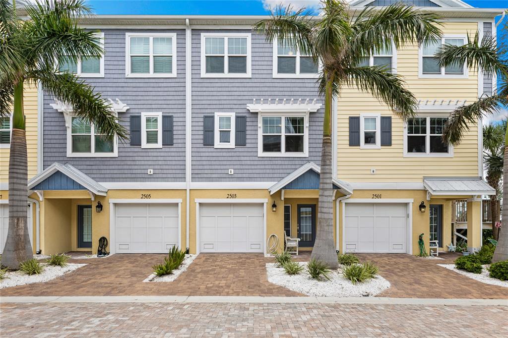 2503 CORAL COURT