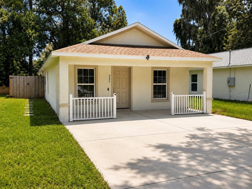 986 NW 1ST STREET