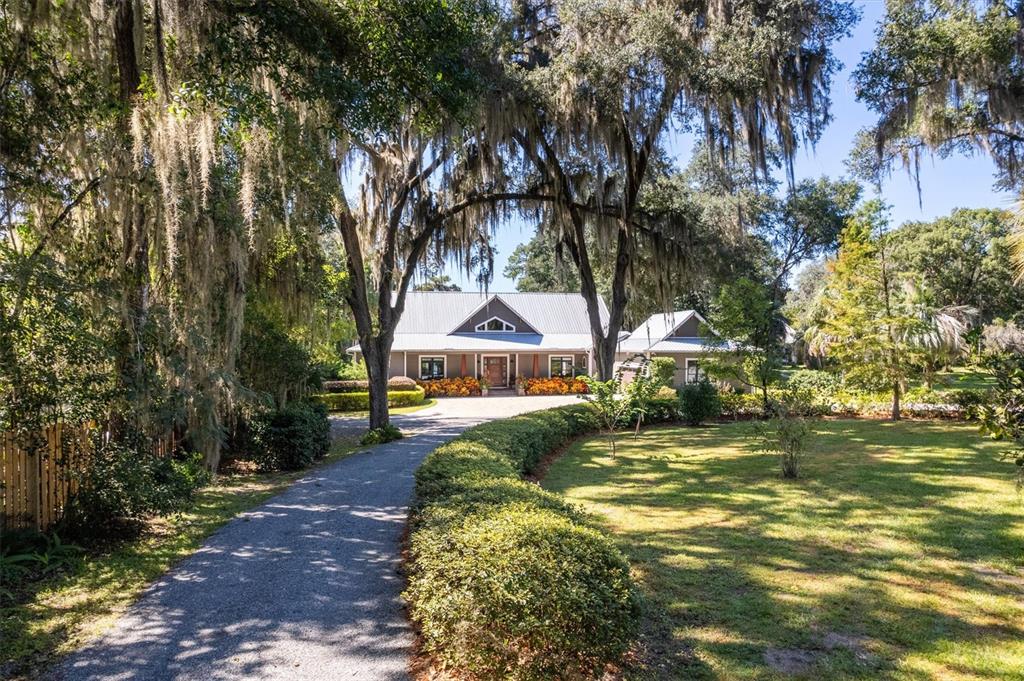 719 SEMINOLE RIDGE ROAD