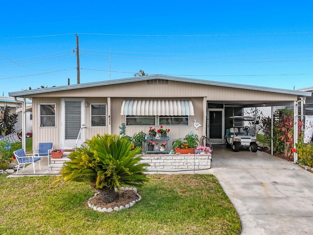 411 TROPIC DRIVE W