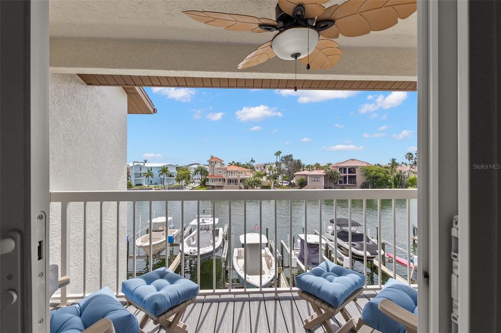 341 MADEIRA CIRCLE