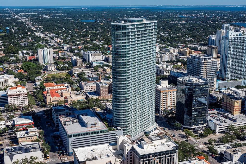 400 CENTRAL AVENUE UNIT 2905