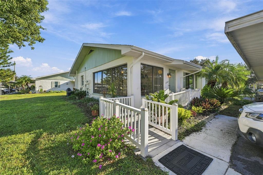 2227 GREENHAVEN DRIVE UNIT 367, SUN CITY CENTER, FL — photo 2 of 30
