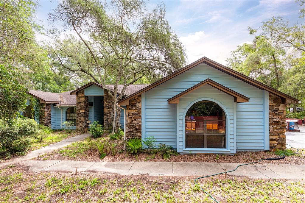 4933 ROUND LAKE ROAD