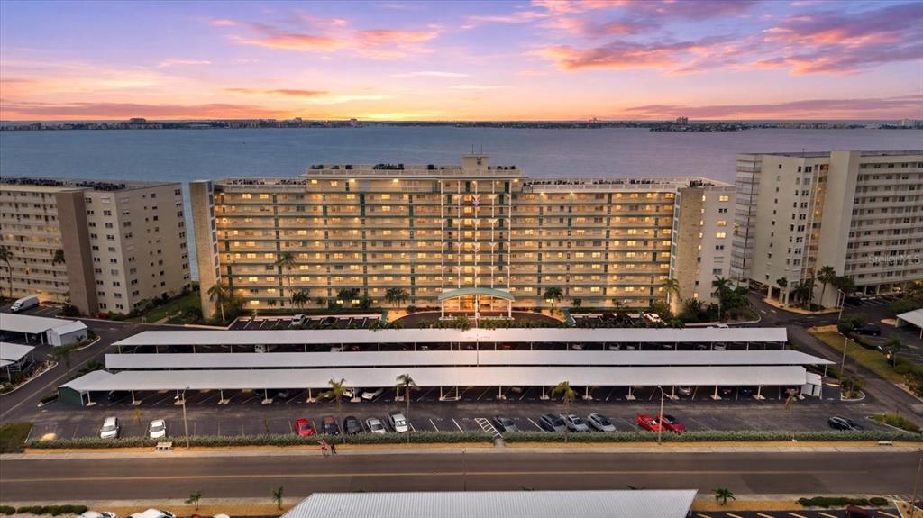 6020 SHORE BOULEVARD S UNIT 1002