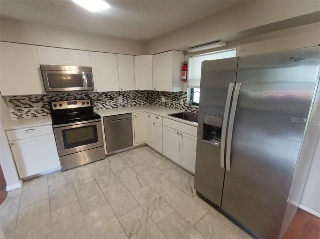 2812 Madison STREET W, INVERNESS, FL — photo 2 of 6