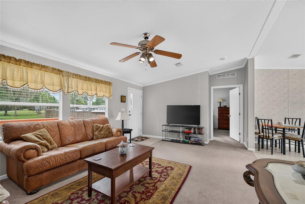13550 HIGHWAY 40 E, DUNNELLON, FL — photo 4 of 30