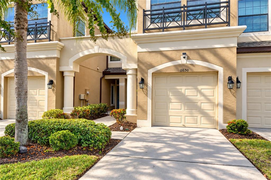 11650 CROWNED SPARROW LANE, TAMPA, FL — photo 3 of 30