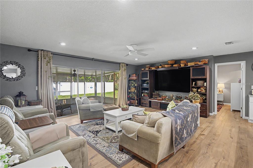 2555 SHADECREST ROAD, LAND O LAKES, FL — photo 2 of 30