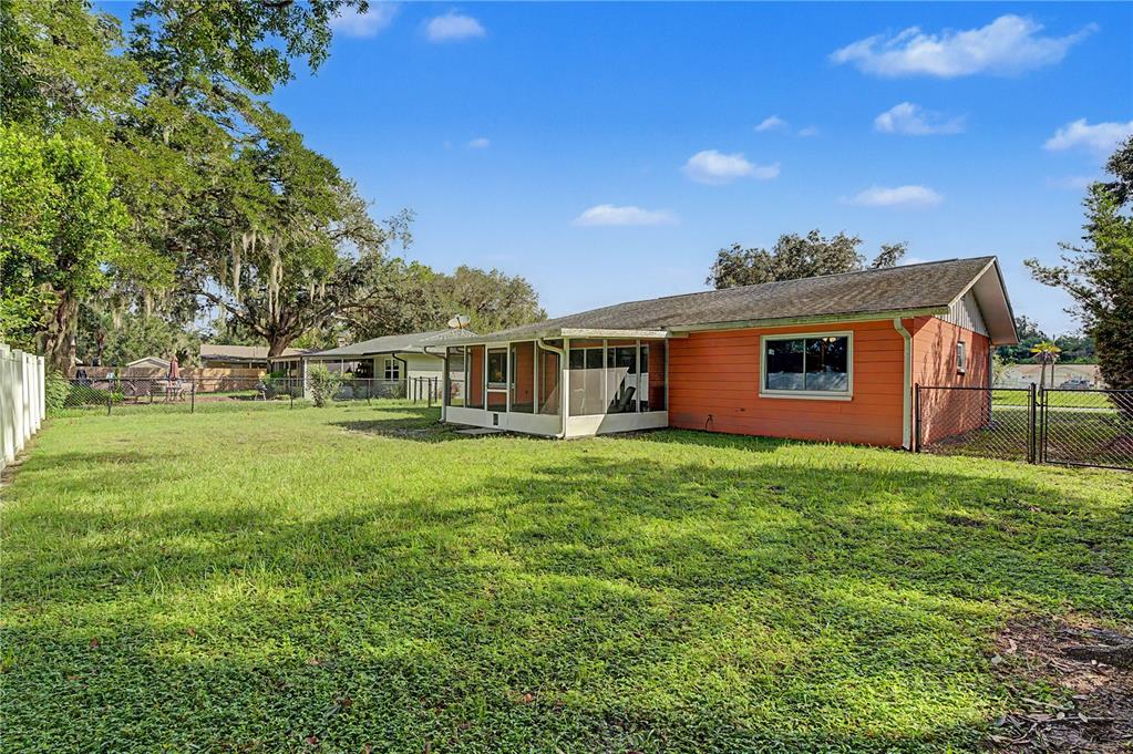 2555 SHADECREST ROAD, LAND O LAKES, FL — photo 4 of 30